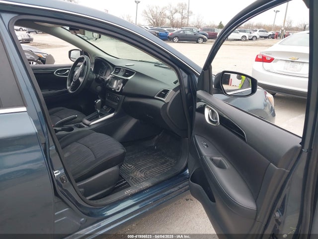 3N1AB7AP4HY305816 Nissan SENTRA SV