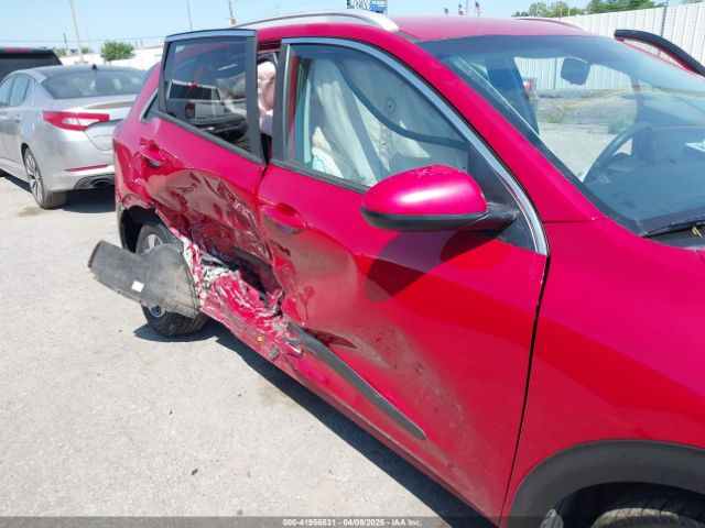 KNDCB3LC3J5143382 KIA NIRO LX