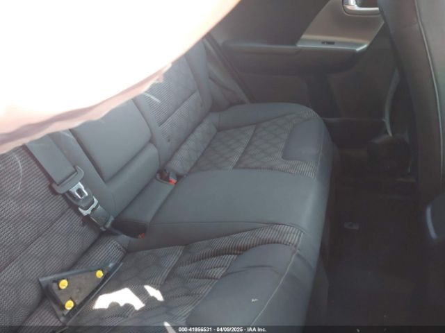 KNDCB3LC3J5143382 KIA NIRO LX