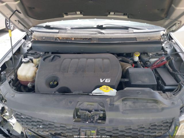 3C4PDCGG0KT857688 Dodge Journey Crossroad