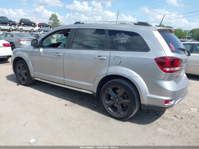 3C4PDCGG0KT857688 Dodge Journey Crossroad