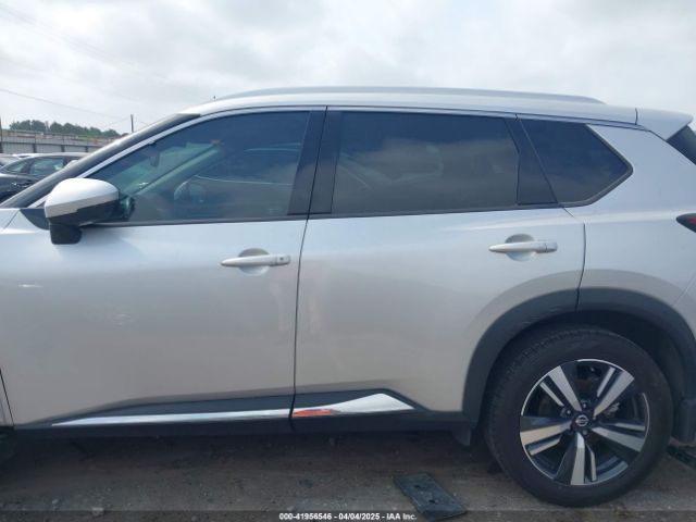 5N1AT3CA0MC828390 Nissan Rogue Sl Fwd