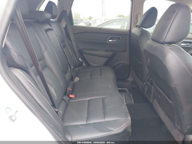 5N1AT3CA0MC828390 Nissan Rogue Sl Fwd