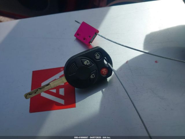 1FMCU0HDXJUA52458 Ford ESCAPE SEL