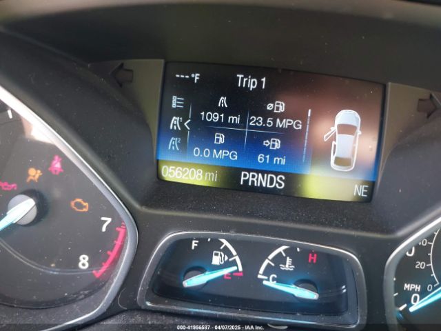 1FMCU0HDXJUA52458 Ford ESCAPE SEL