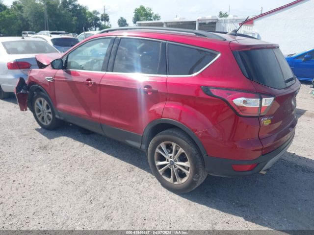 1FMCU0HDXJUA52458 Ford ESCAPE SEL
