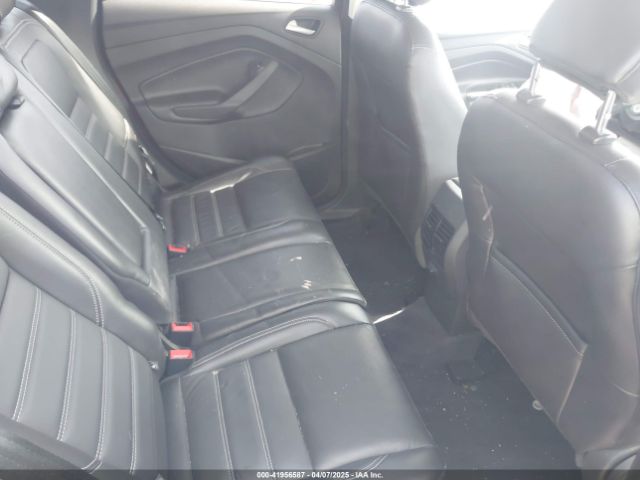 1FMCU0HDXJUA52458 Ford ESCAPE SEL