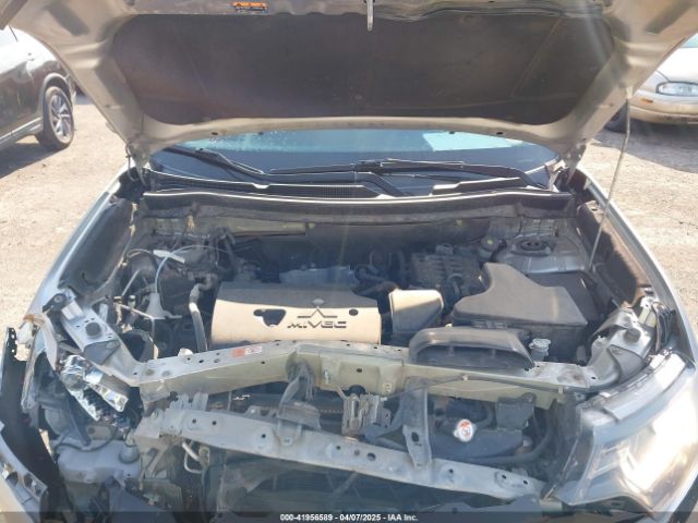2019 MITSUBISHI OUTLANDER JA4AD3A3XKZ033759 Photo 9
