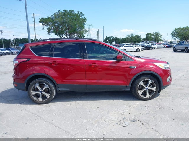 1FMCU0G98HUE51960 Ford ESCAPE SE