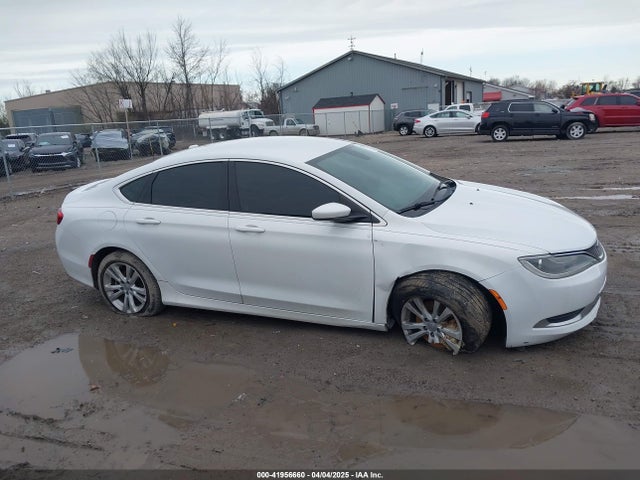 Chrysler 200 Limited 2015 1C3CCCAB8FN675942 Image 13