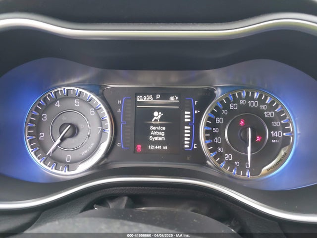 Chrysler 200 Limited 2015 1C3CCCAB8FN675942 Image 15