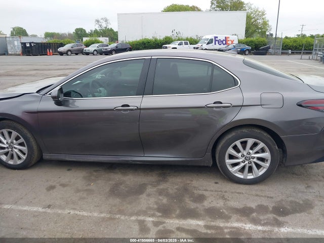 4T1C11AKXRU859338 Toyota CAMRY LE