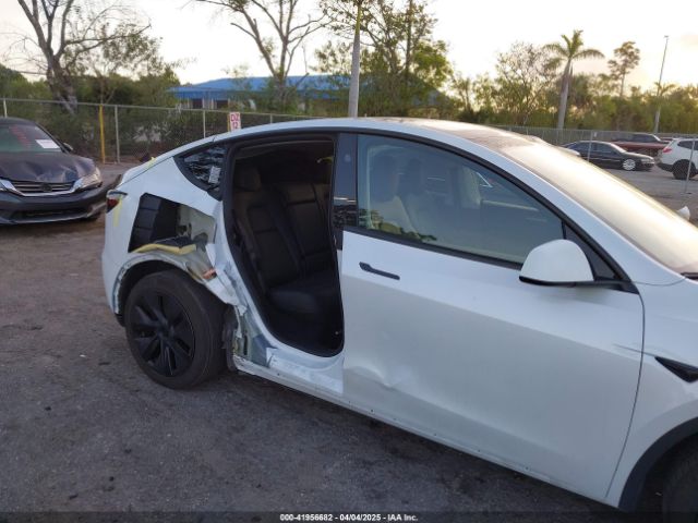 7SAYGDEE9RA291266 Tesla Model Y Long Range Dual Motor All-wheel Drive