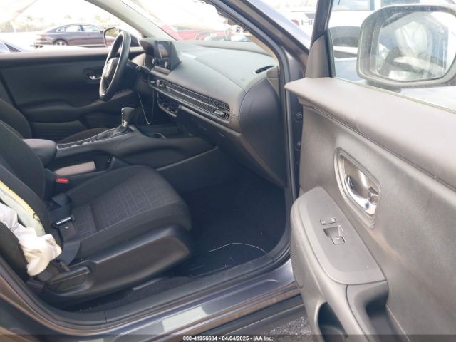 3CZRZ1H38RM714299 Honda Hr-v 2wd Lx