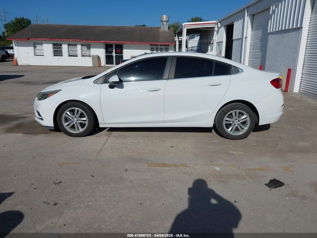 1G1BE5SM7H7105752 Chevrolet Cruze Lt Auto
