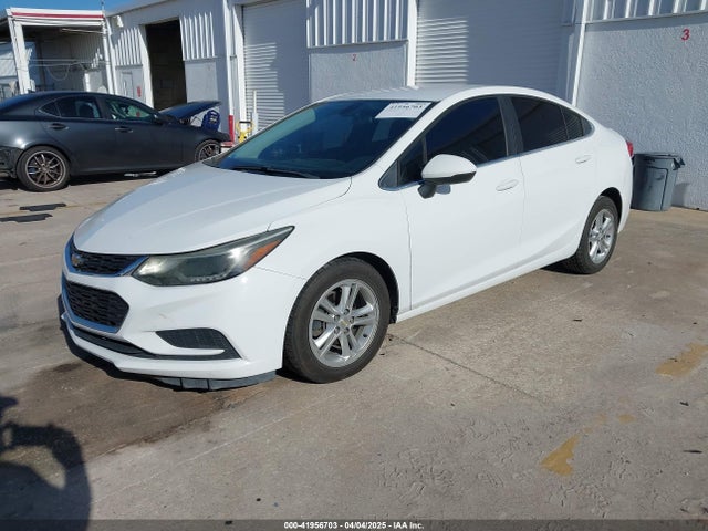 1G1BE5SM7H7105752 Chevrolet Cruze Lt Auto