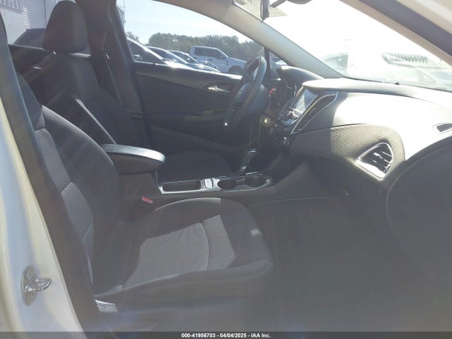 1G1BE5SM7H7105752 Chevrolet Cruze Lt Auto