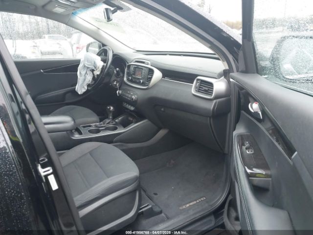 5XYPGDA33GG042323 KIA Sorento 2.4l Lx