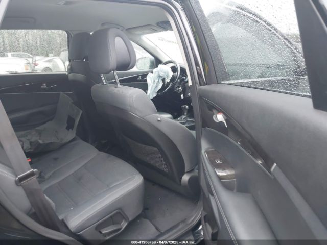 5XYPGDA33GG042323 KIA Sorento 2.4l Lx