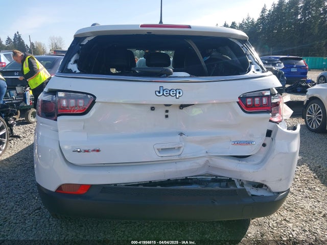 3C4NJDBN7PT561666 Jeep Compass Latitude 4x4
