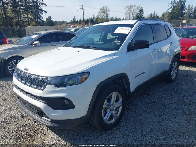 3C4NJDBN7PT561666 Jeep Compass Latitude 4x4