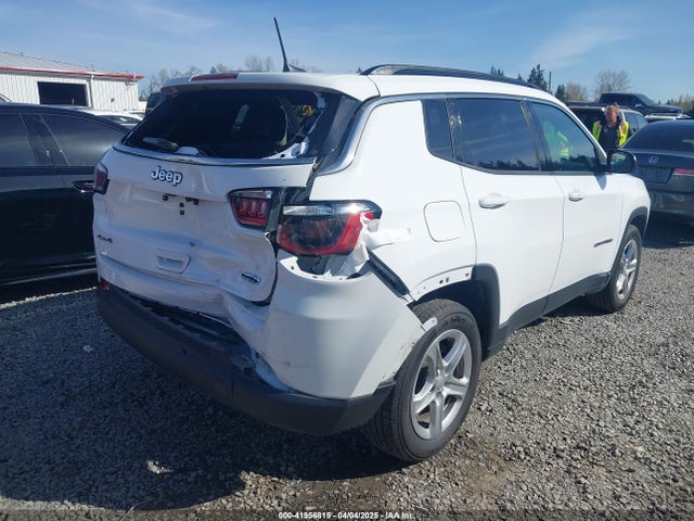 3C4NJDBN7PT561666 Jeep Compass Latitude 4x4