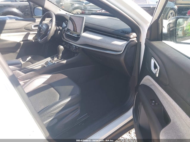 3C4NJDBN7PT561666 Jeep Compass Latitude 4x4