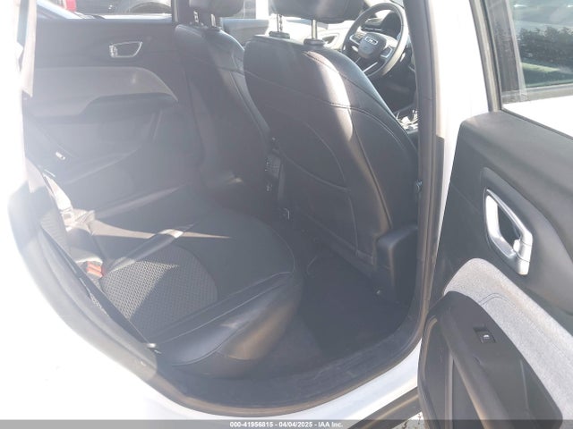 3C4NJDBN7PT561666 Jeep Compass Latitude 4x4