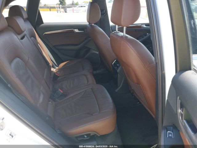 WA1LFAFP6FA096946 Audi Q5 2.0t Premium