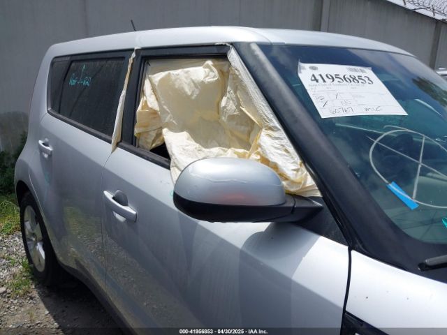 KNDJN2A21H7448882 KIA Soul