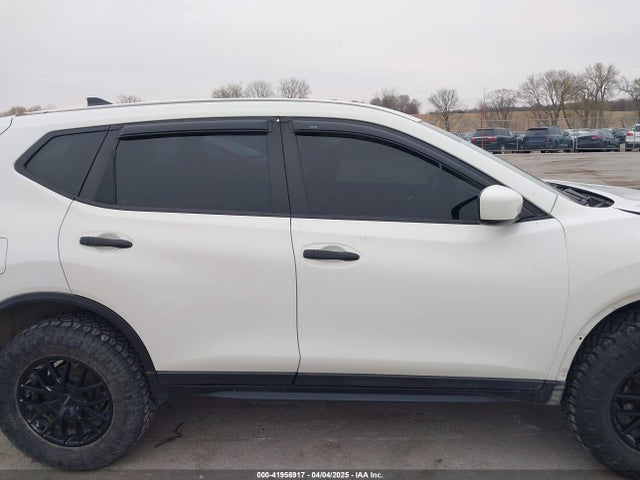 5N1AT2MV6JC791031 Nissan ROGUE S