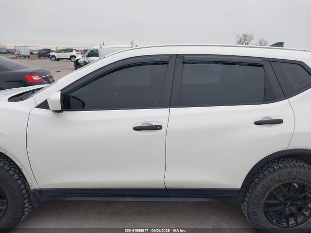 5N1AT2MV6JC791031 Nissan ROGUE S