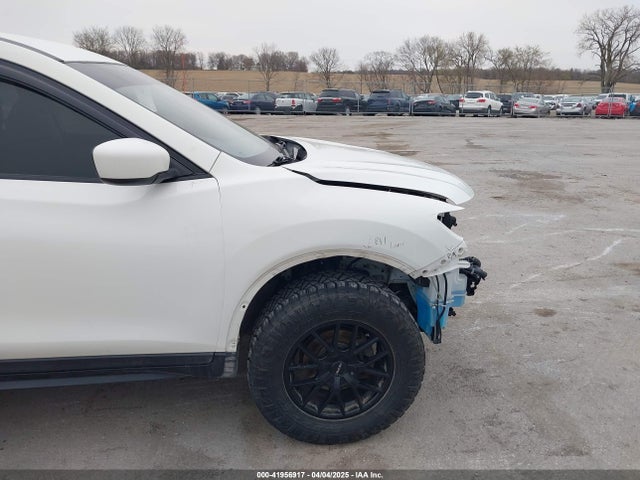 5N1AT2MV6JC791031 Nissan ROGUE S