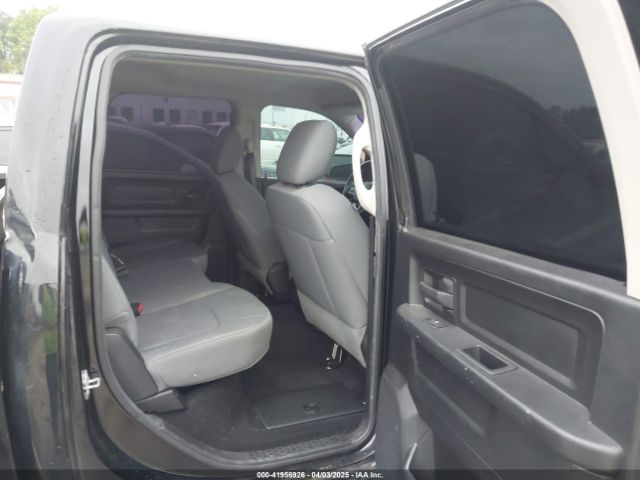 1C6RR7KT1ES228184 RAM 1500 Express