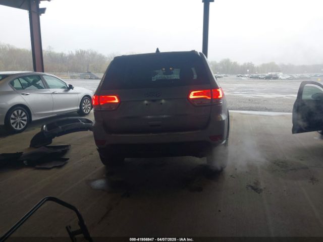 1C4RJFBG4JC418885 Jeep Grand Cherokee Limited 4x4