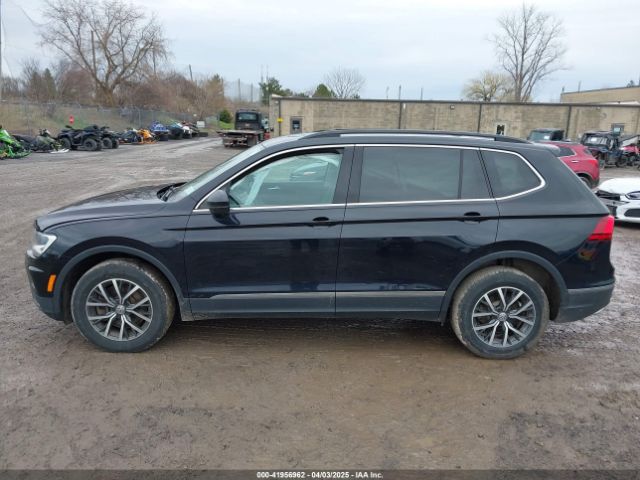 3VV2B7AX9JM192672 Volkswagen Tiguan 2.0t Se/2.0t Sel
