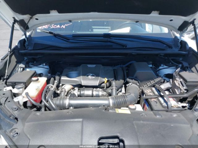 JTJYARBZ1F2008747 Lexus NX 200T