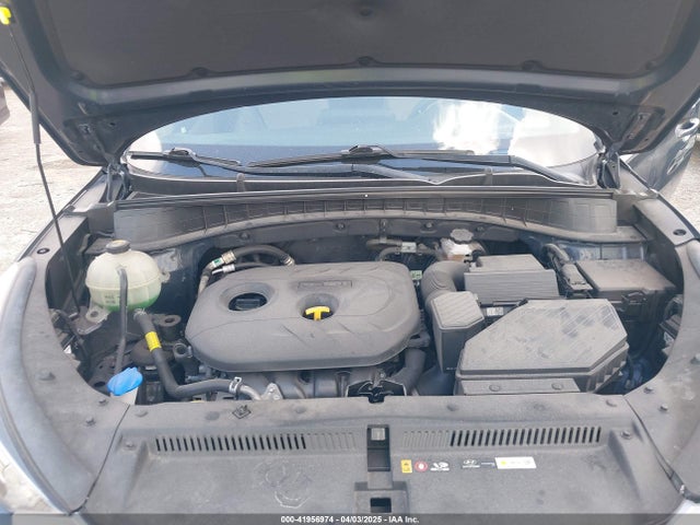 KM8J23A41MU291085 Hyundai TUCSON SE