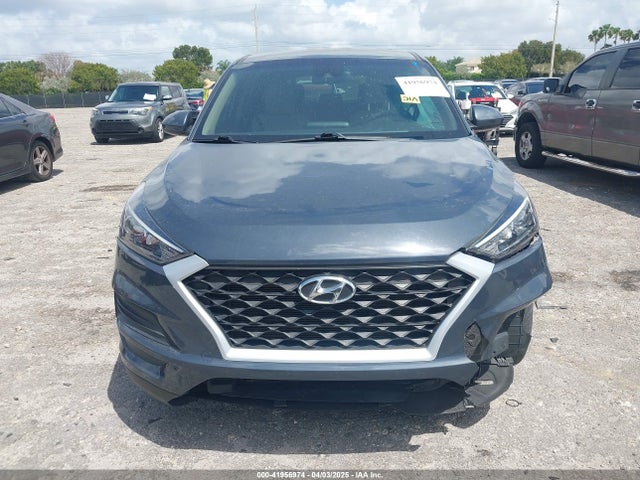 KM8J23A41MU291085 Hyundai TUCSON SE