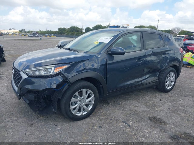 KM8J23A41MU291085 Hyundai TUCSON SE