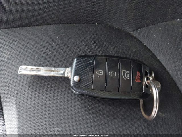 KNDJX3A51F7177958 KIA Soul !