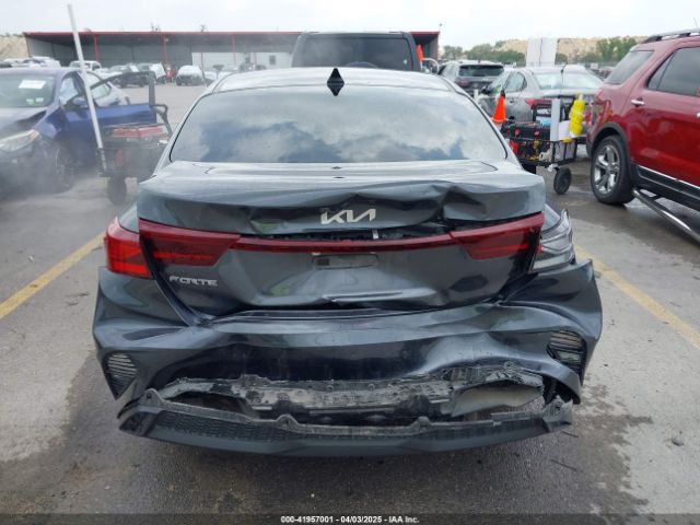 3KPF24AD0NE455801 KIA Forte Lxs