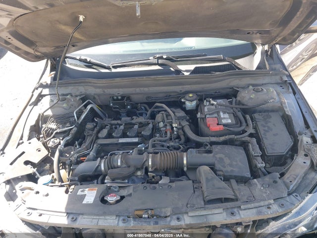 1HGCV1F18KA169833 Honda ACCORD LX