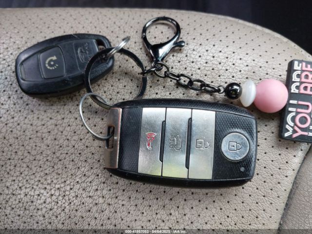 5XYKU4A7XEG470294 KIA Sorento Ex V6