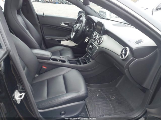 WDDSJ4EB6EN036315 Mercedes-Benz CLA 250