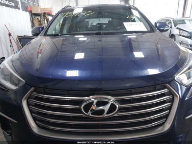KM8SNDHF7HU224747 Hyundai Santa Fe Se