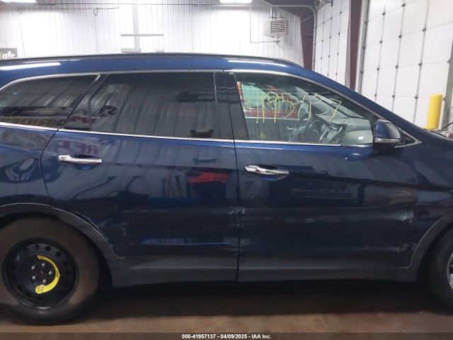 KM8SNDHF7HU224747 Hyundai Santa Fe Se