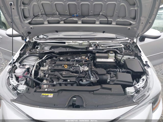 5YFB4MDE8RP191325 Toyota COROLLA LE
