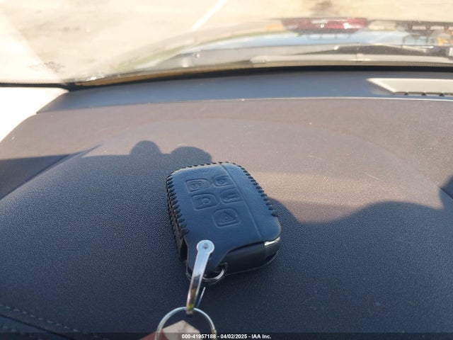 SALVP2BG4FH076251 Land Rover lev3 sulev30