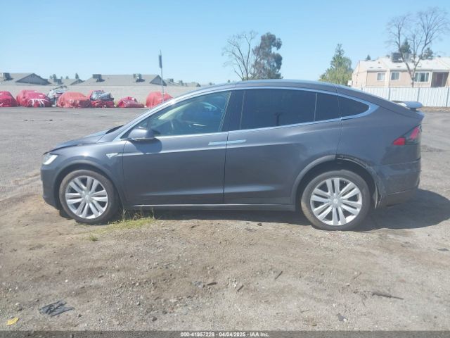 5YJXCAE27GF002541 Tesla MODEL X
